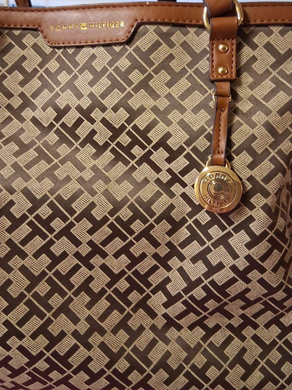 Tommy Hilfiger Brown and Cream Patterned Tote with Leather Trim - Picture 3 of 4